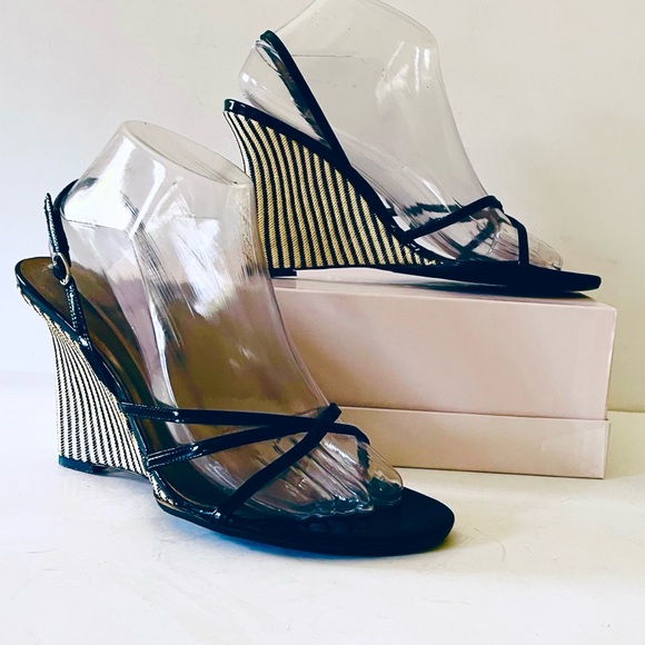 Dolce & Gabbana black and tan wedge sandals 7.5 - Picture 3 of 11